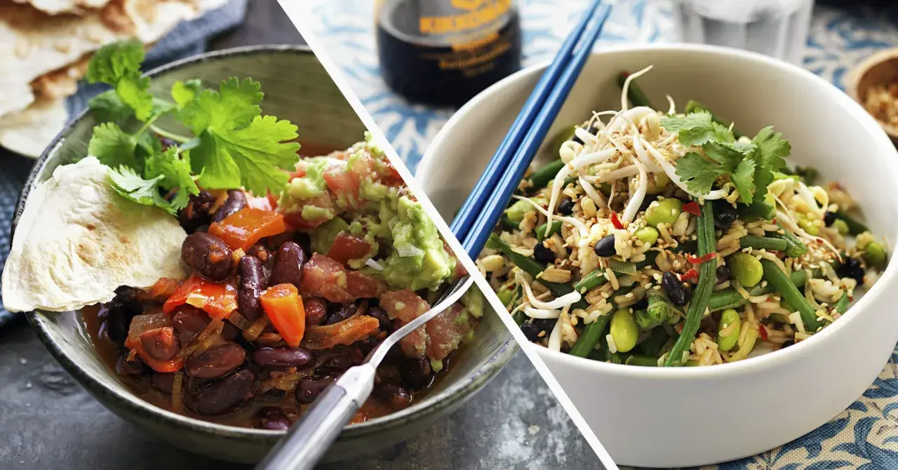Två skålar med billig mat: en med bönchili och guacamole, den andra med ris och grönsaker.