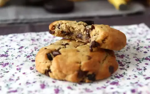 Saftiga chokladkakor, perfekt att baka i airfryer för en snabb och god fika.